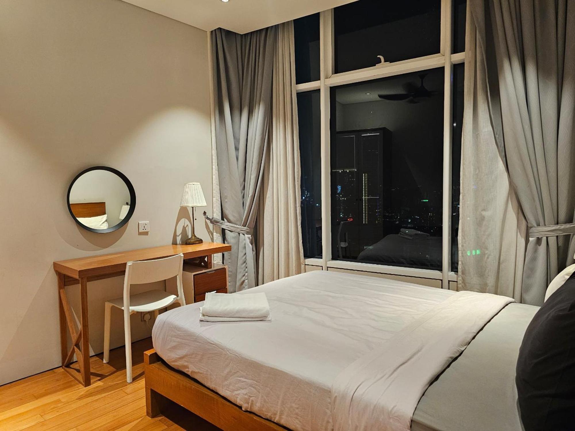 Sky Suites Klcc Jalan P Ramlee Kuala Lumpur Exterior foto